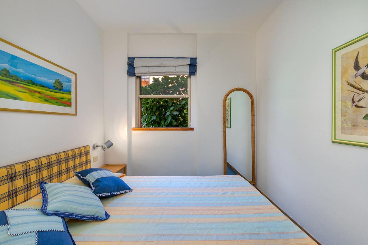 Residenze Coda Cavallo Сан-Теодоро Экстерьер фото