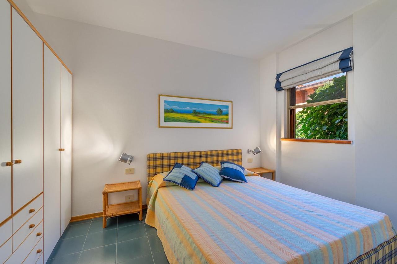 Residenze Coda Cavallo Сан-Теодоро Экстерьер фото