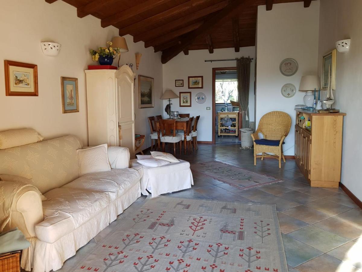 Residenze Coda Cavallo Сан-Теодоро Экстерьер фото